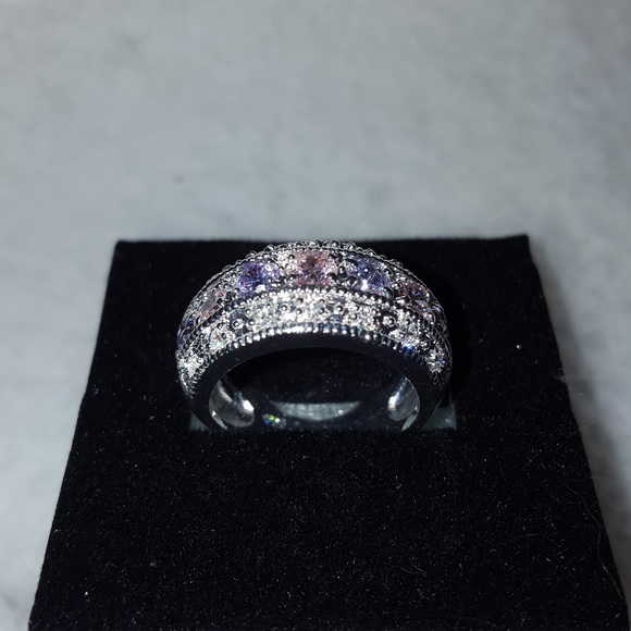 ring - Picture 2 of 2